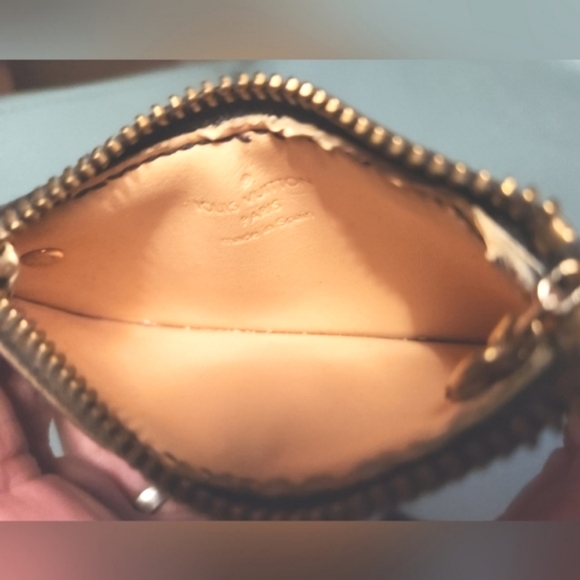 LOUIS VUITTON 2005 Takashi Murakami Collab Black Multi NEW Zipper Key Cles Purse - Picture 9 of 16